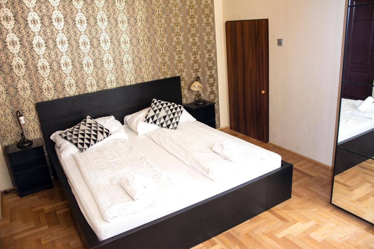 Andrassy Room Budapest Esterno foto