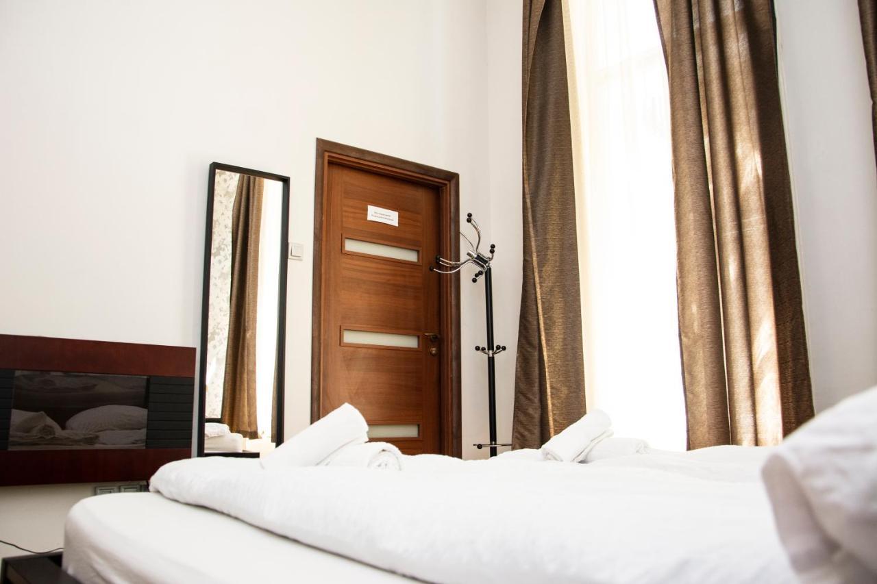 Andrassy Room Budapest Esterno foto